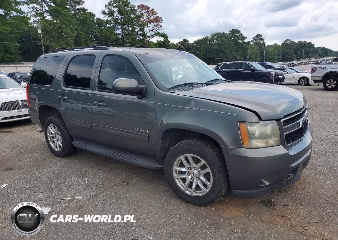 2011 Chevrolet Tahoe C1500 Ls VIN:1GNSCAE00BR155135 - 4