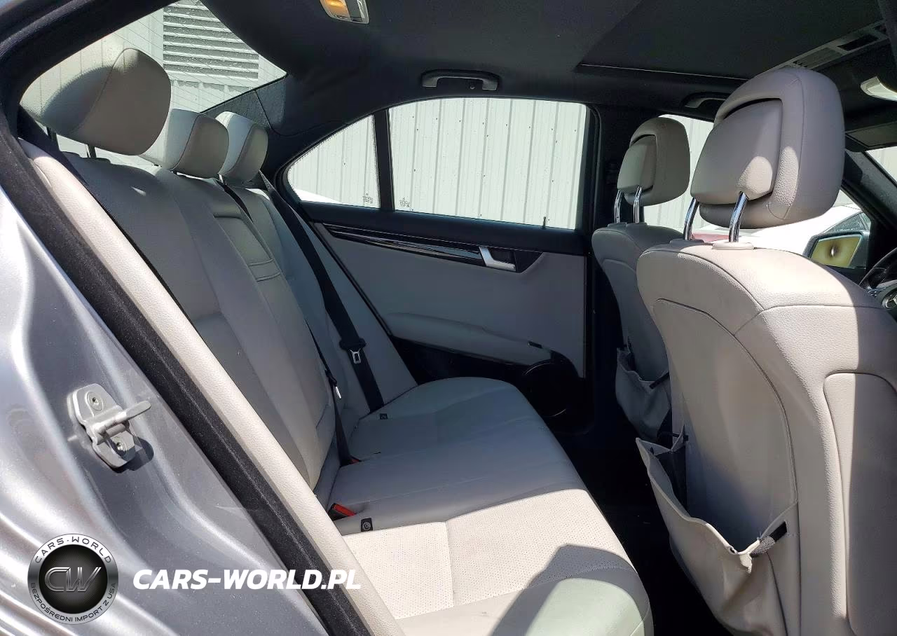 2013 Mercedes-Benz C 300 4Matic VIN:WDDGF8AB6DG141850 - 10