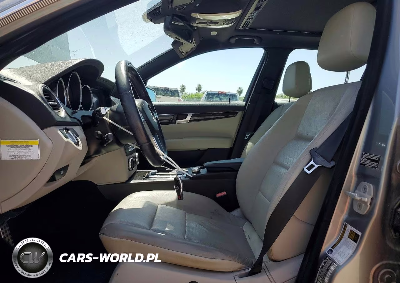 2013 Mercedes-Benz C 300 4Matic VIN:WDDGF8AB6DG141850 - 7