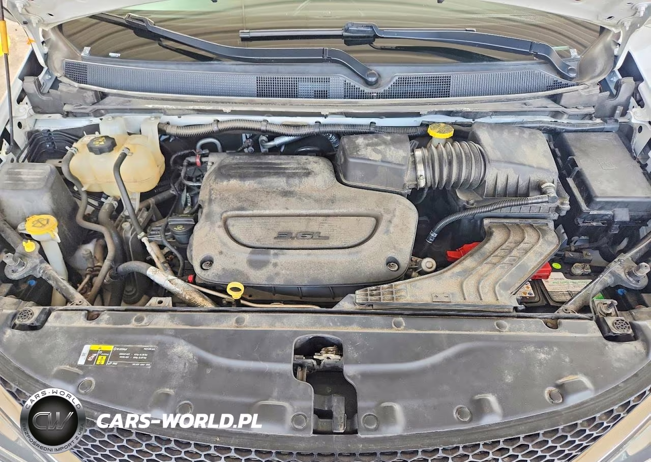 2019 Chrysler Pacifica Touring L VIN:2C4RC1BG2KR685528 - 12