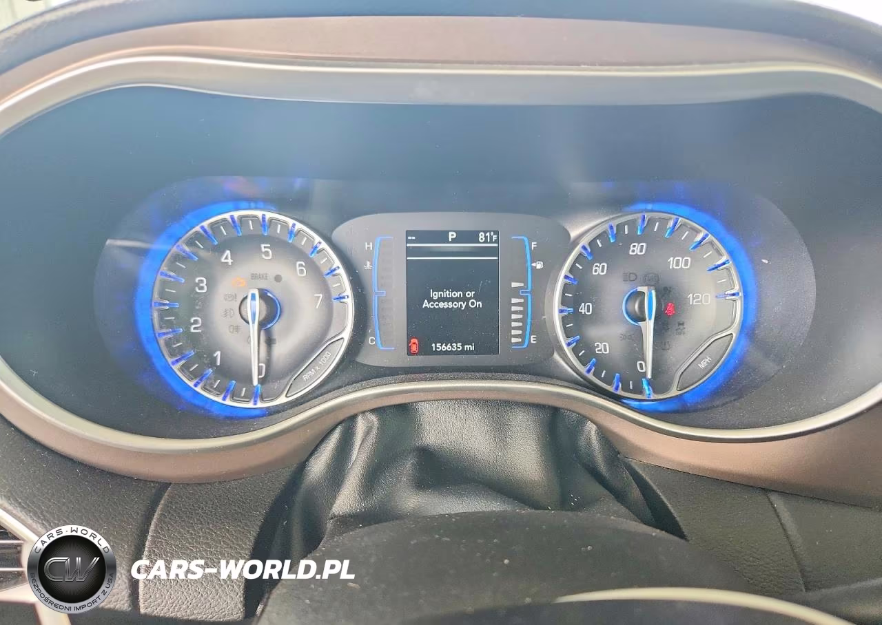 2019 Chrysler Pacifica Touring L VIN:2C4RC1BG2KR685528 - 9