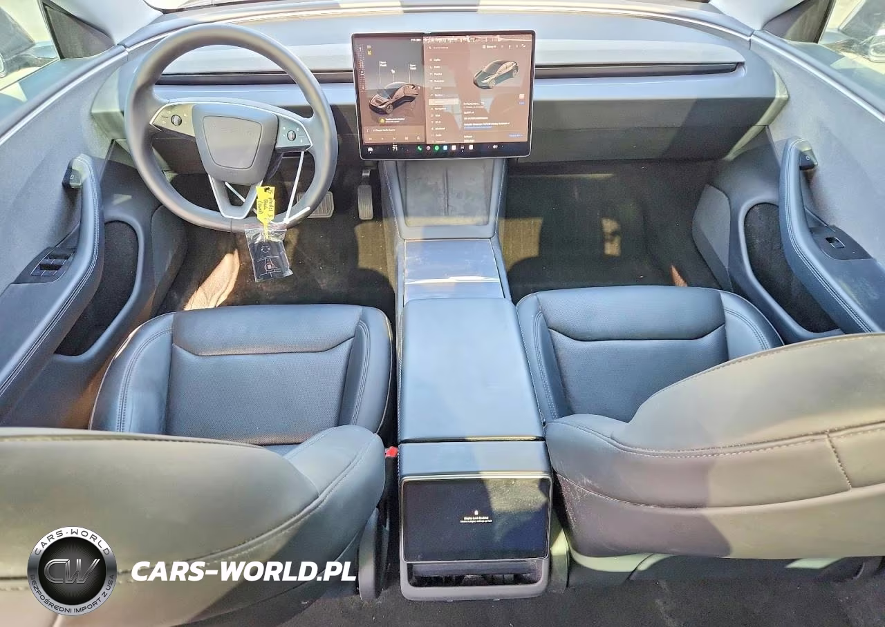 2025 Tesla Model 3 VIN:5YJ3E1EA3SF980608 - 8