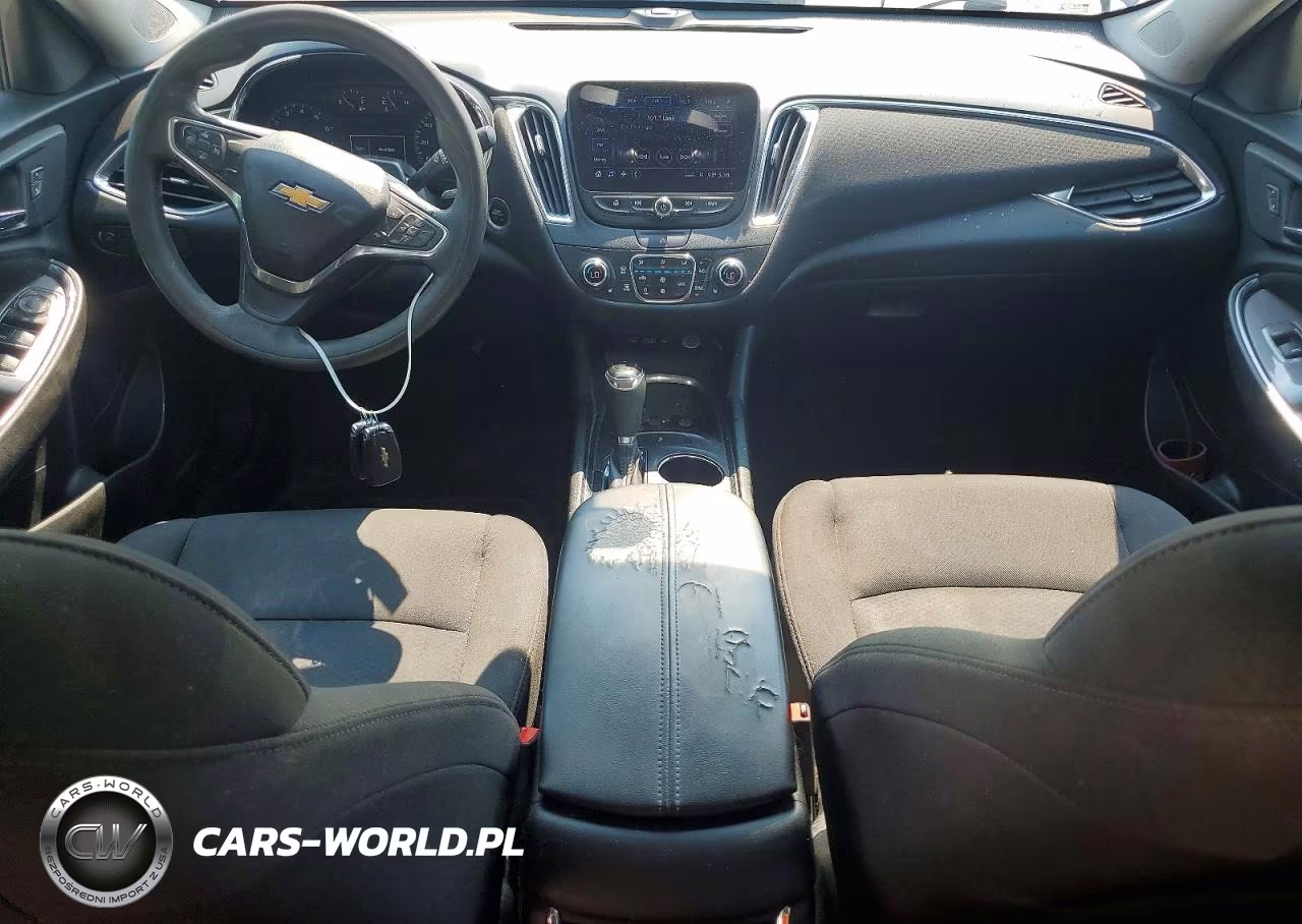 2019 Chevrolet Malibu Lt VIN:1G1ZD5ST3KF149544 - 8