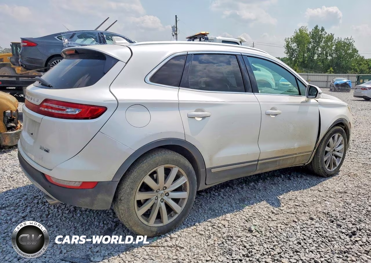 2015 Lincoln Mkc VIN:5LMTJ2AH0FUJ00281 - 3