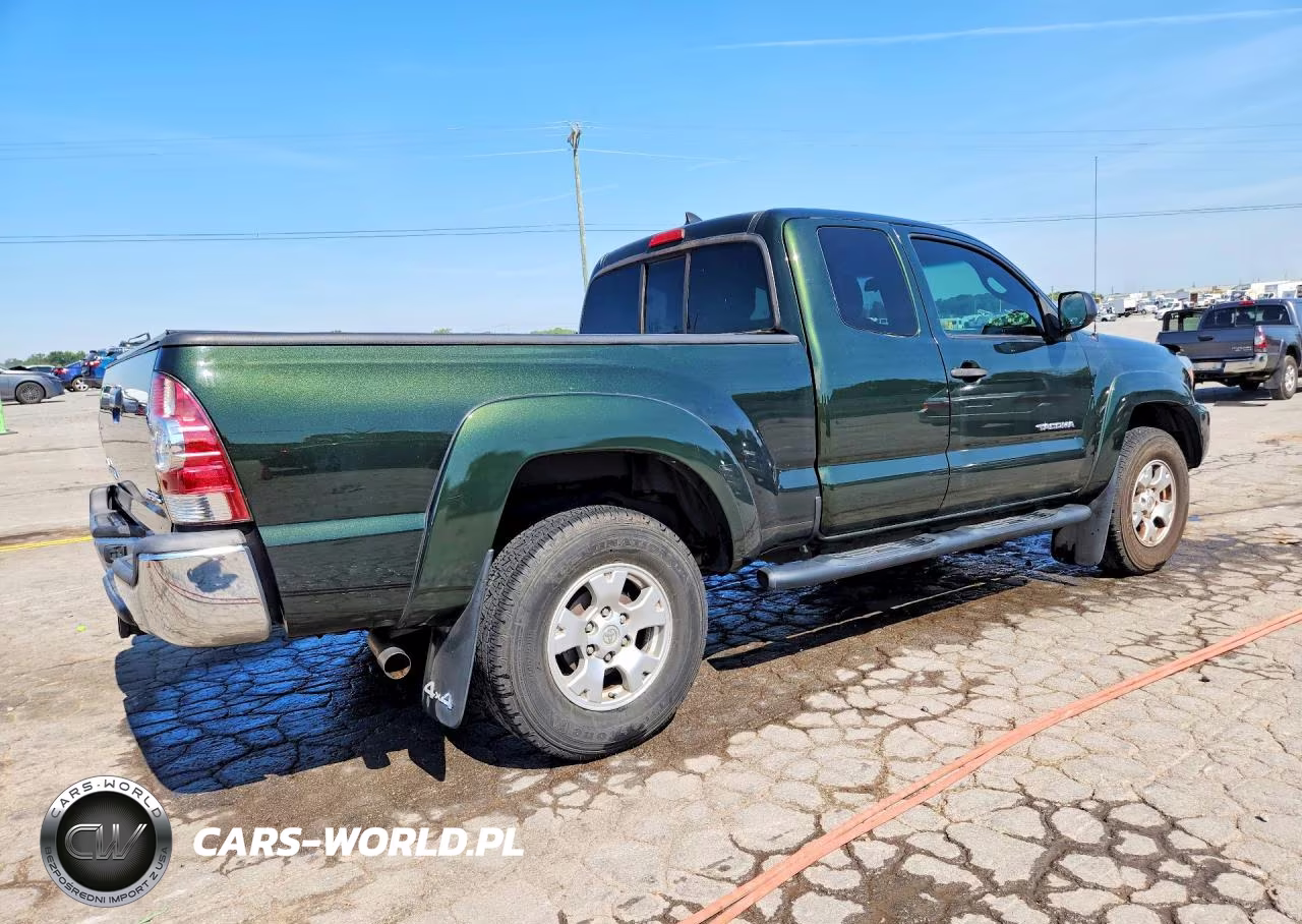 2014 Toyota Tacoma V6 VIN:5TFUU4EN6EX093588 - 3