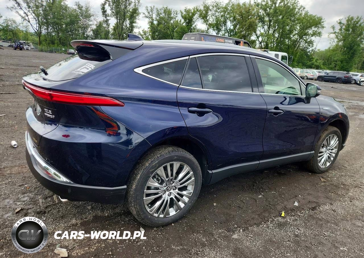 2021 Toyota Venza Xle VIN:JTEAAAAH3MJ005829 - 3