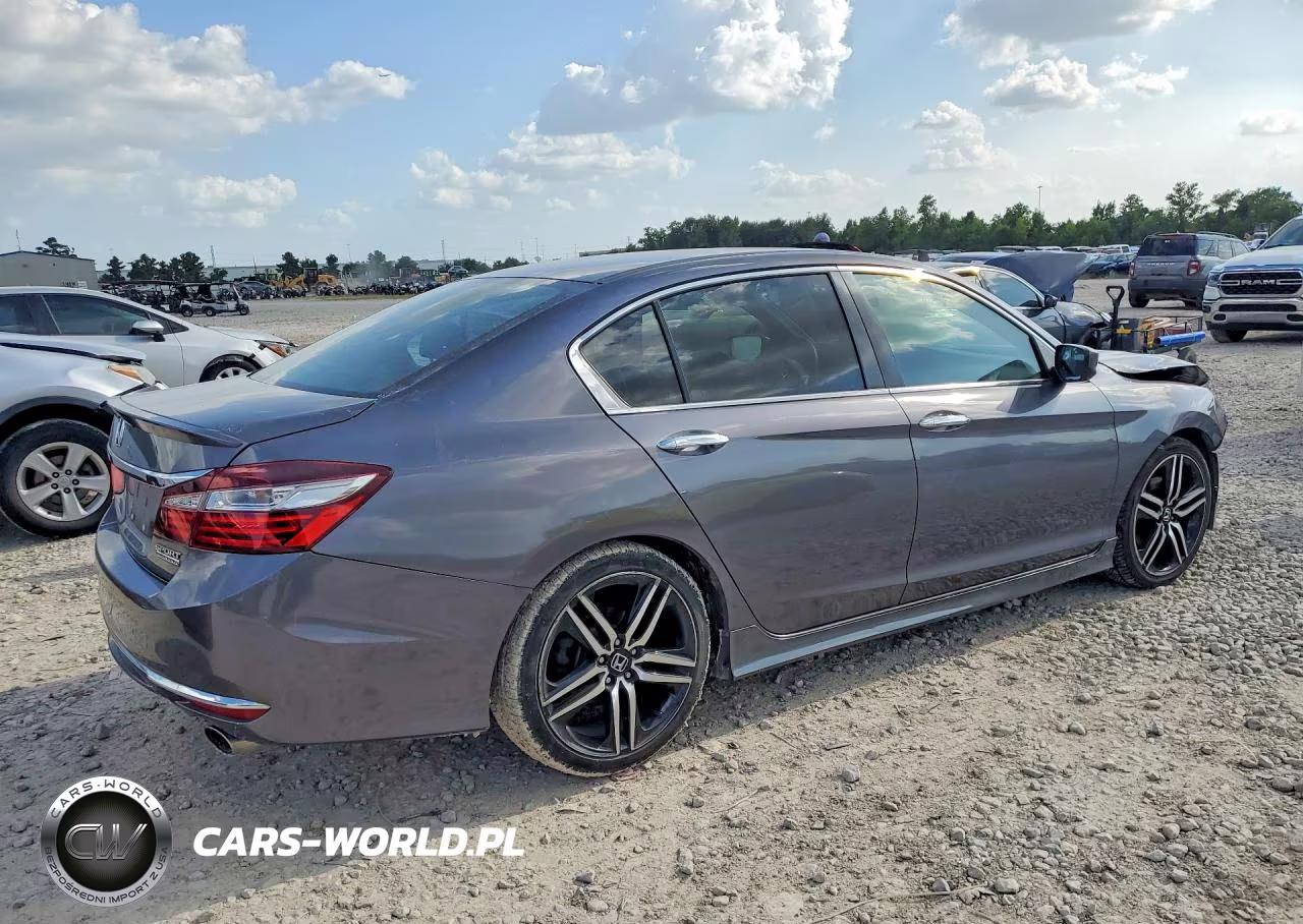 2017 Honda Accord Sport Special Edition VIN:1HGCR2F11HA188761 - 3