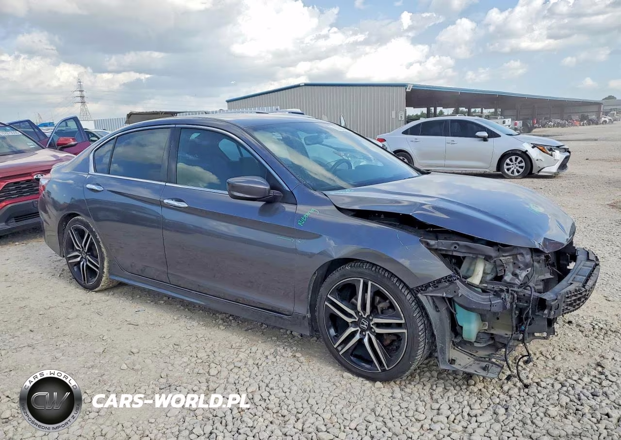 2017 Honda Accord Sport Special Edition VIN:1HGCR2F11HA188761 - 4