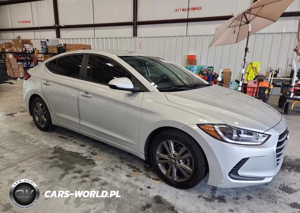 2018 Hyundai Elantra Sel VIN:5NPD84LF9JH227578 - 4