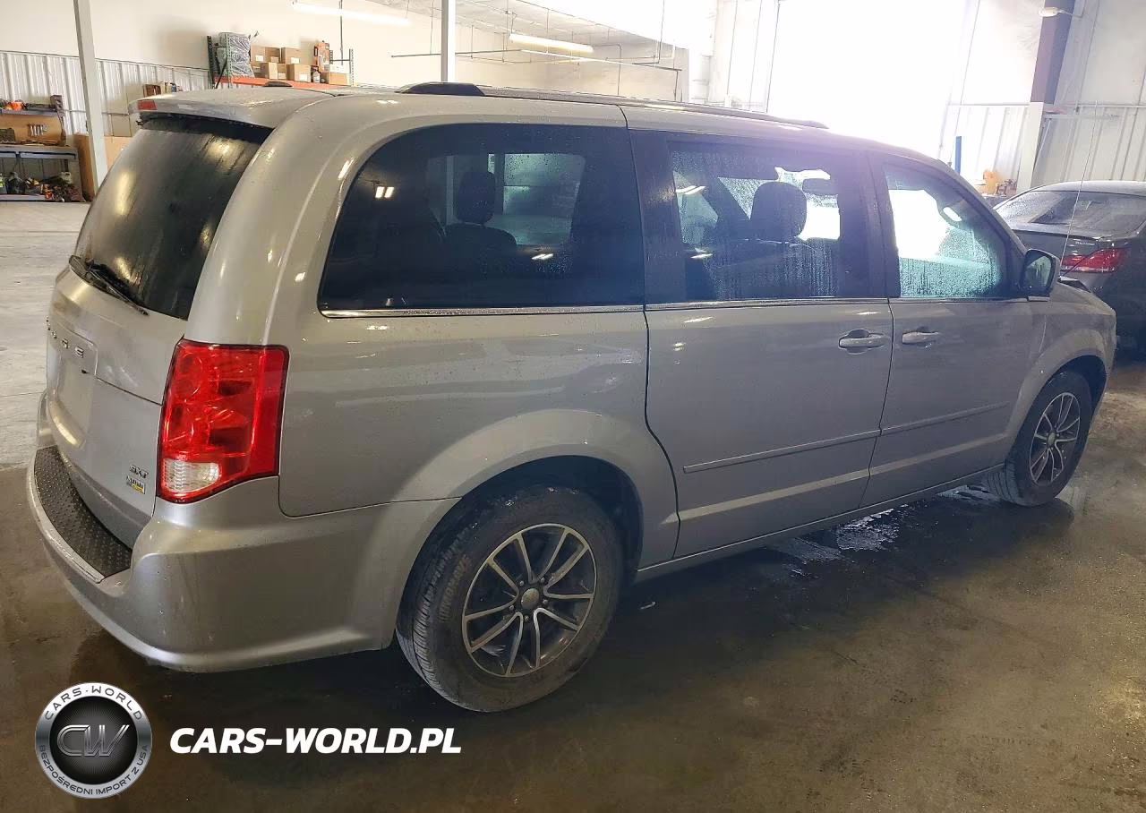 2017 Dodge Grand Caravan Sxt VIN:2C4RDGCG2HR842322 - 3