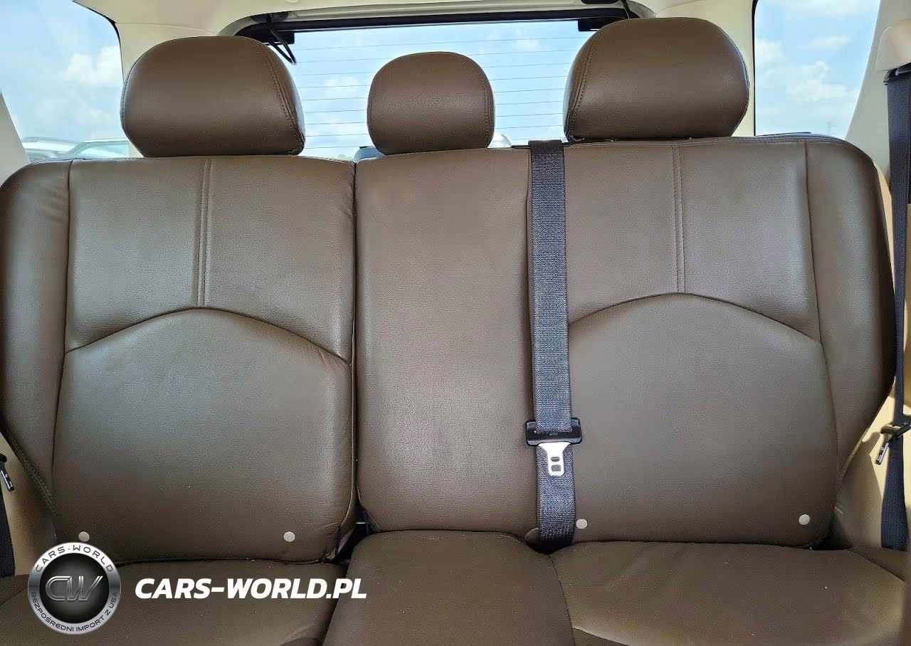 2009 Mazda Tribute S VIN:4F2CZ06G89KM00154 - 10
