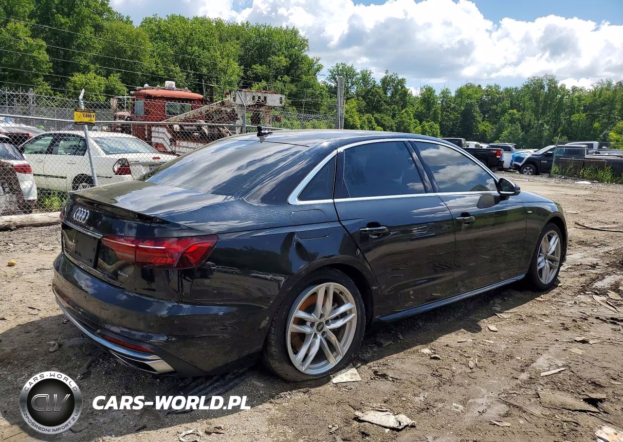 2023 Audi A4 Premium Plus 45 VIN:WAUEAAF46PN016345 - 3