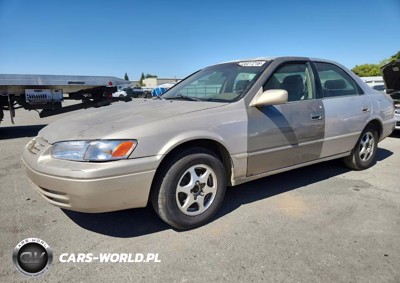 1999 Toyota Camry Le