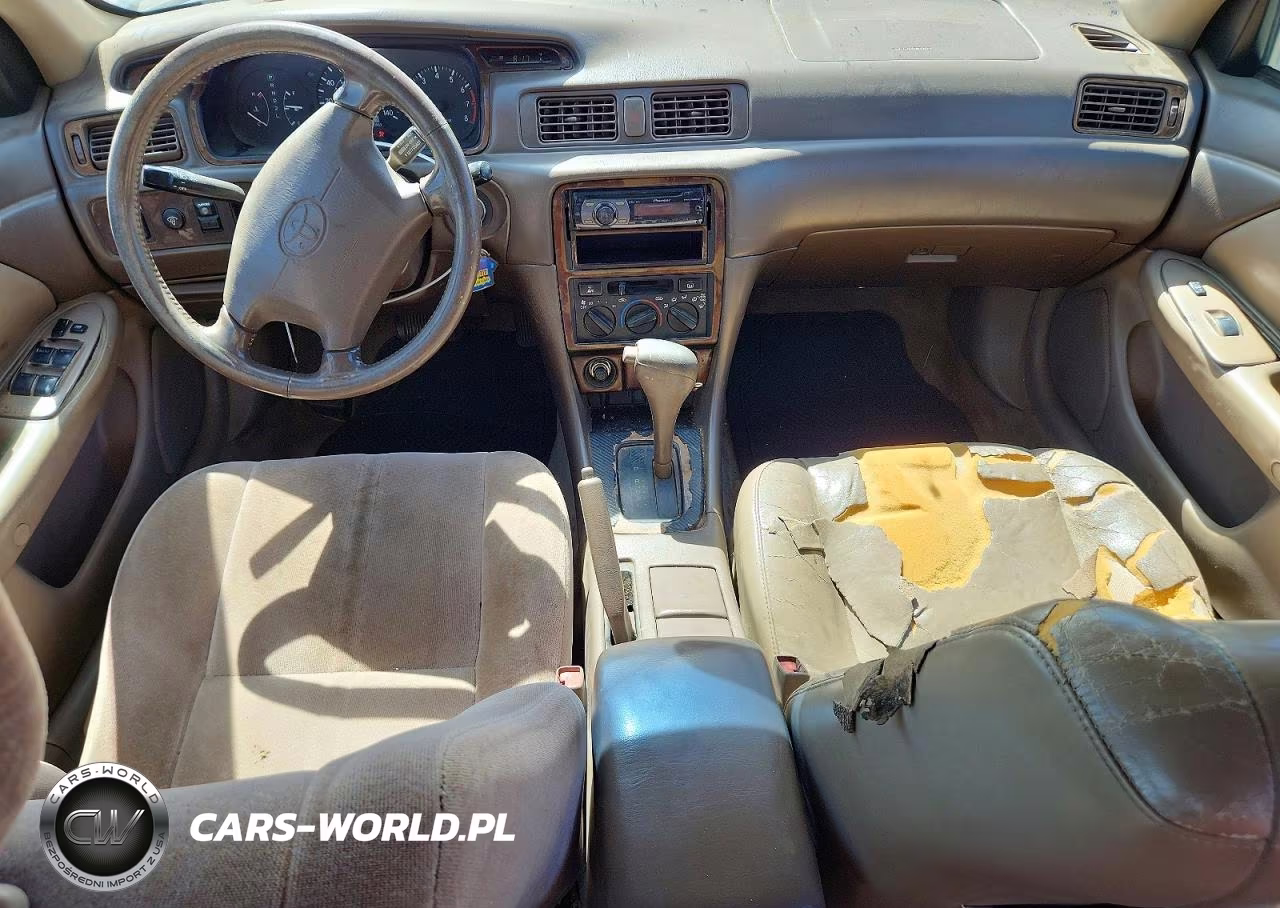 1999 Toyota Camry Le VIN:4T1BG28KXXU488667 - 8