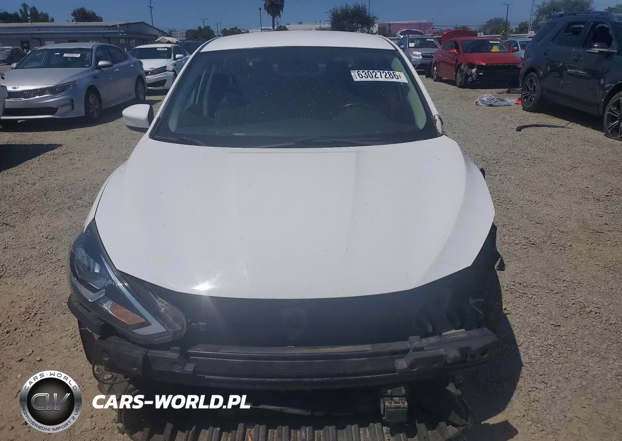 2018 Nissan Sentra Sv VIN:3N1AB7AP5JY281032 - 5