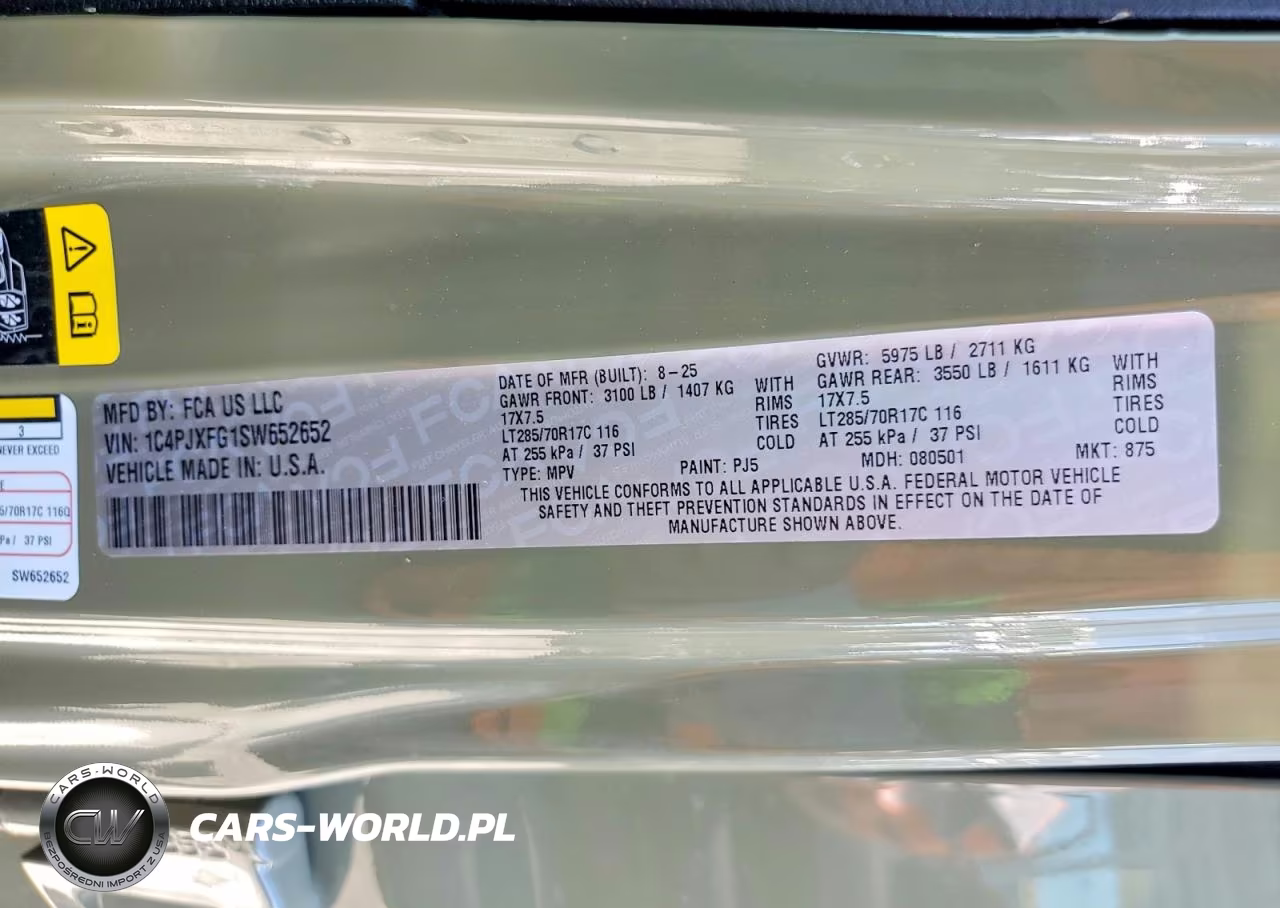 2025 Jeep Wrangler Rubicon VIN:1C4PJXFG1SW652652 - 12