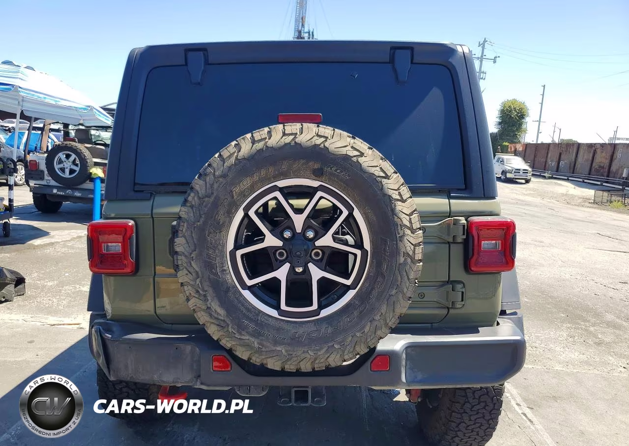 2025 Jeep Wrangler Rubicon VIN:1C4PJXFG1SW652652 - 6