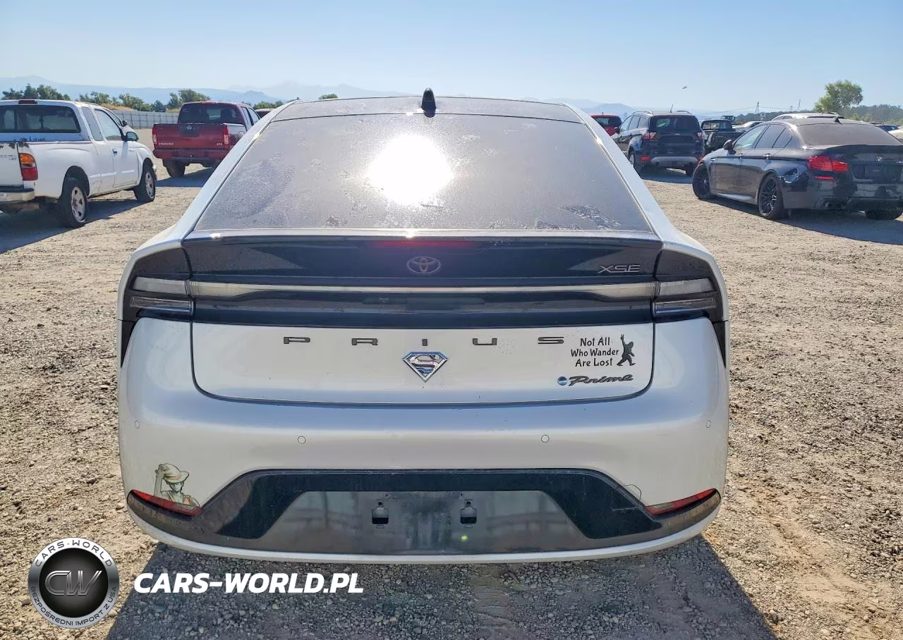 2023 Toyota Prius Prime Xse VIN:JTDACACU8P3006024 - 6