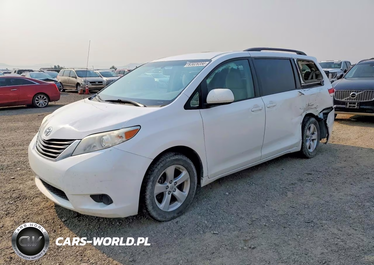 2013 Toyota Sienna Le