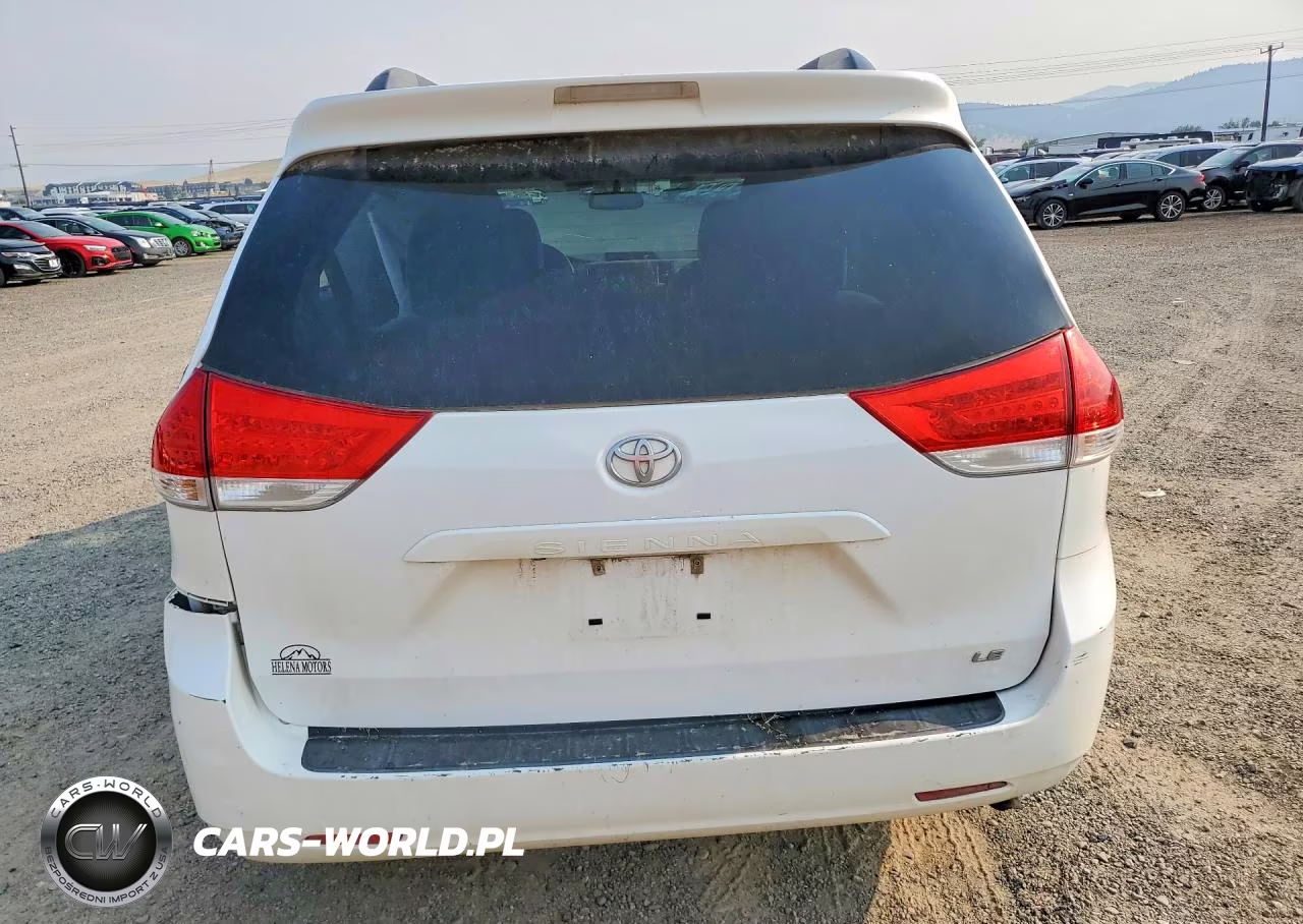 2013 Toyota Sienna Le VIN:5TDKK3DC8DS337351 - 6