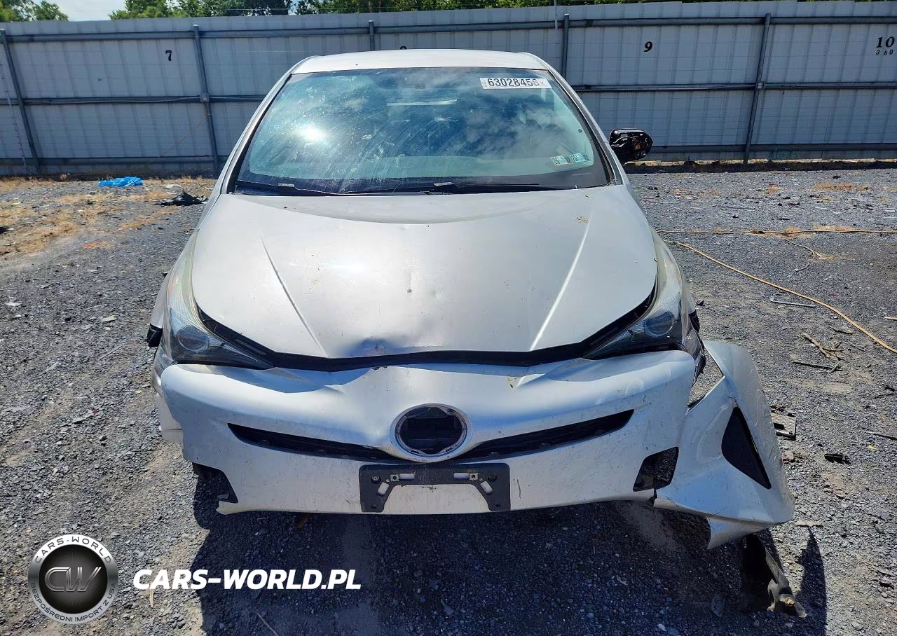 2016 Toyota Prius Two VIN:JTDKBRFU6G3517748 - 5