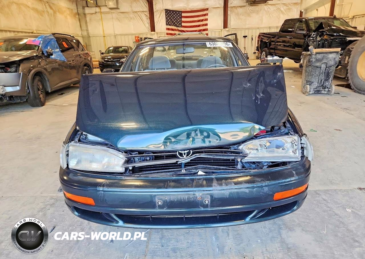 1992 Toyota Camry Le VIN:JT2SK12EXN0017387 - 5