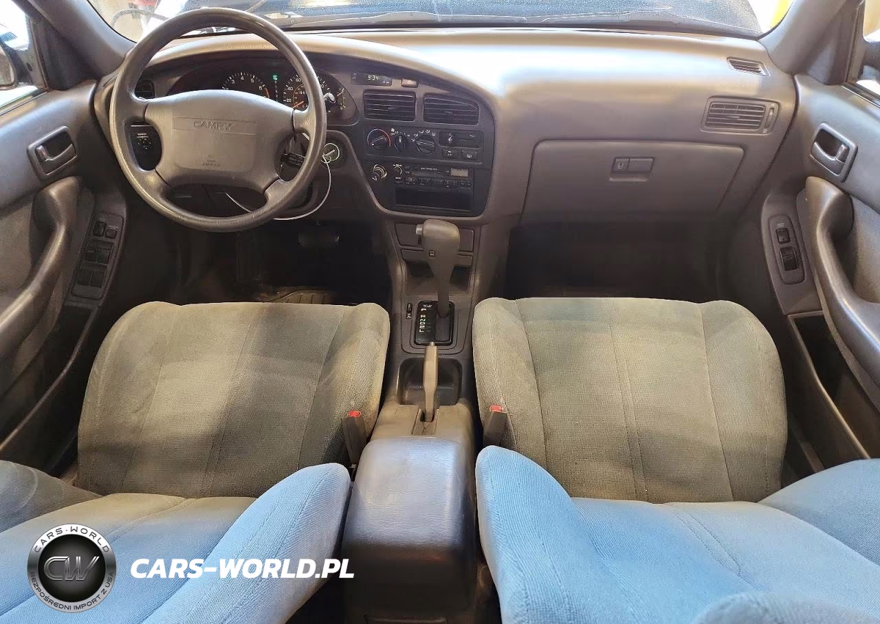 1992 Toyota Camry Le VIN:JT2SK12EXN0017387 - 8