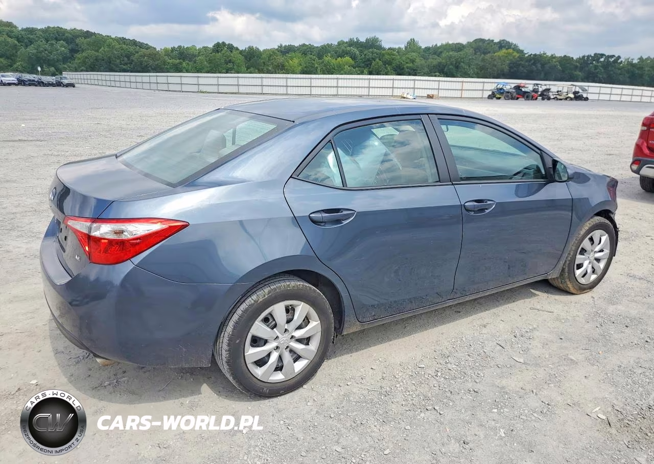 2015 Toyota Corolla Le VIN:2T1BURHE4FC440562 - 3