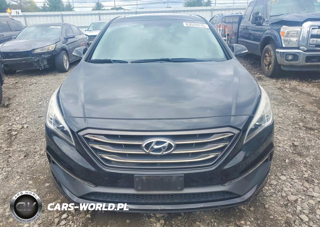 2016 Hyundai Sonata Limited VIN:5NPE34AF6GH315700 - 5
