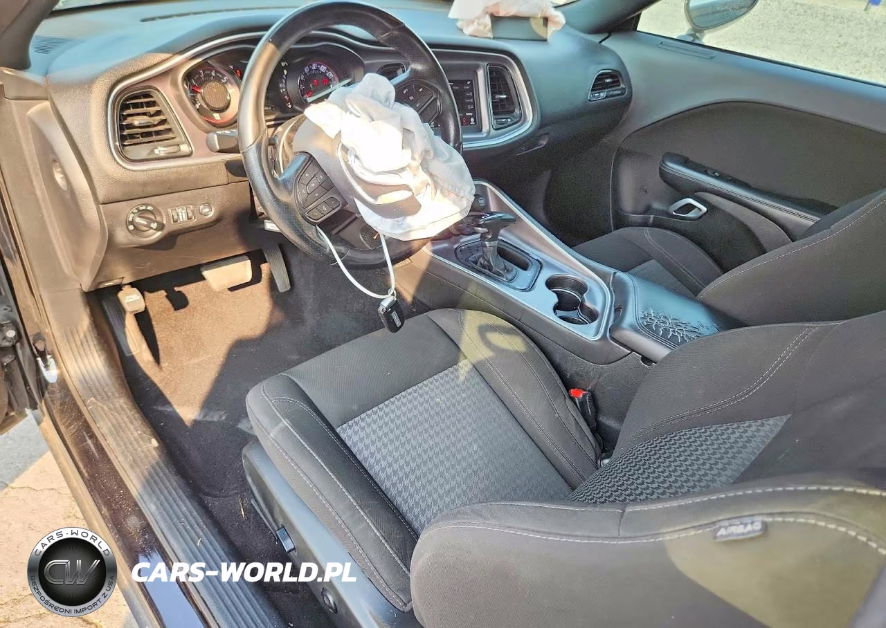 2020 Dodge Challenger Sxt VIN:2C3CDZAG6LH210589 - 8