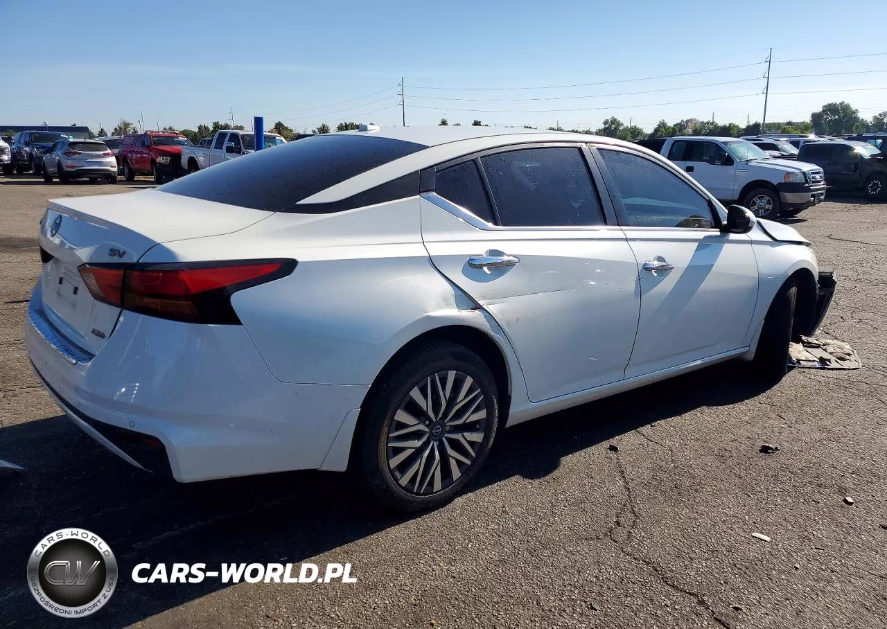 2023 Nissan Altima Sv VIN:1N4BL4DW7PN399708 - 3