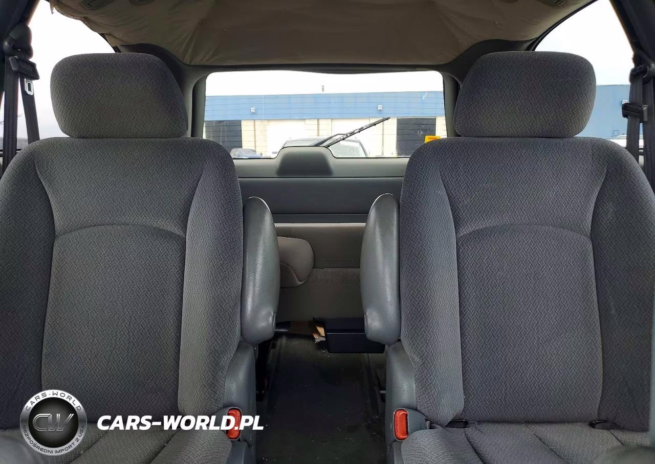 2004 Chrysler Town & Country Lx VIN:2C4GP44R84R618088 - 10
