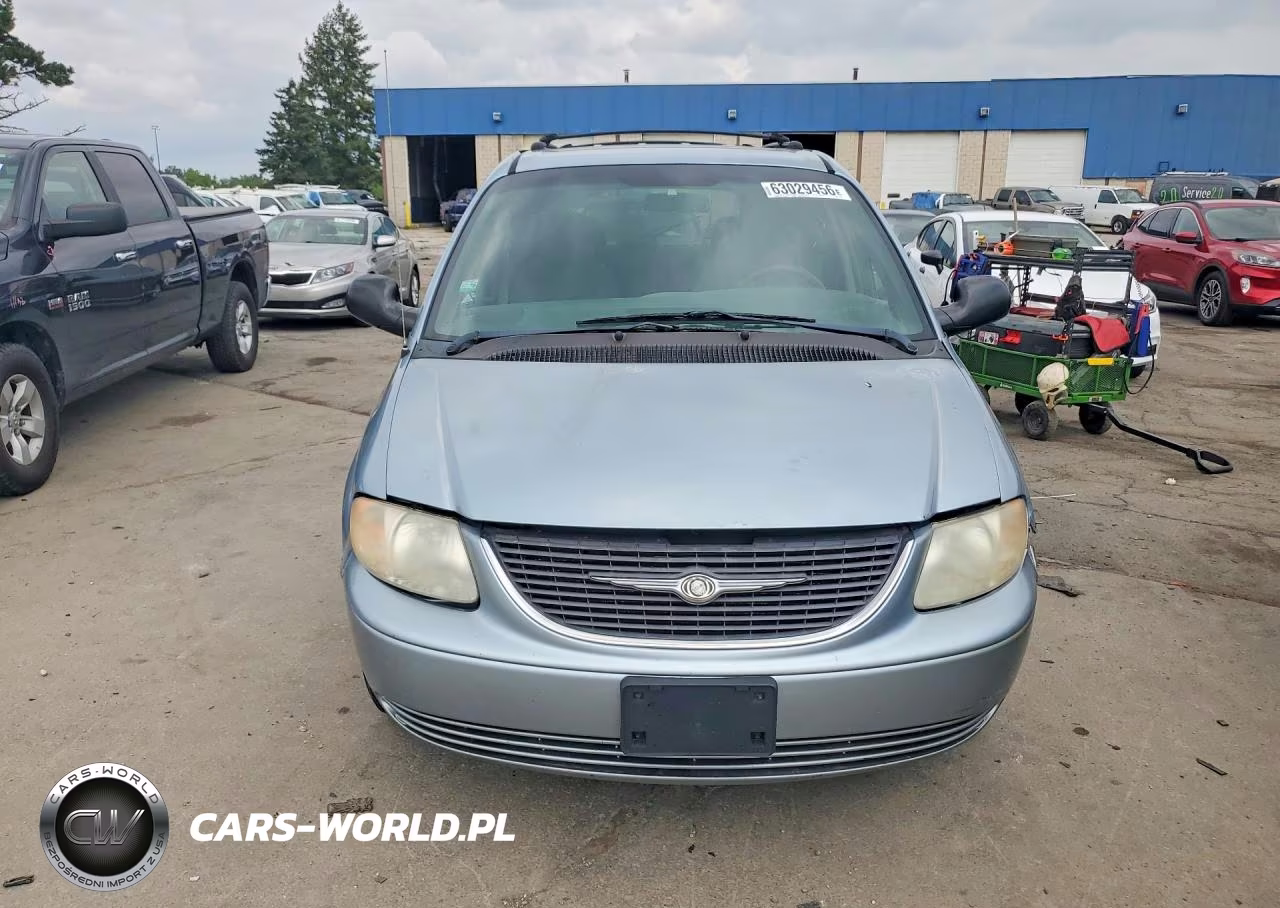 2004 Chrysler Town & Country Lx VIN:2C4GP44R84R618088 - 5
