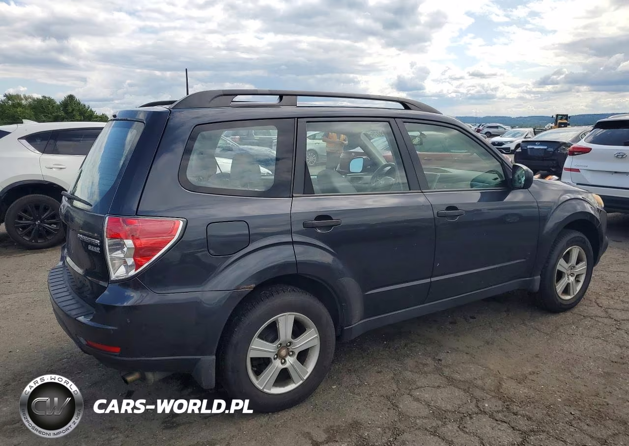 2010 Subaru Forester Xs VIN:JF2SH6BC1AH801391 - 3