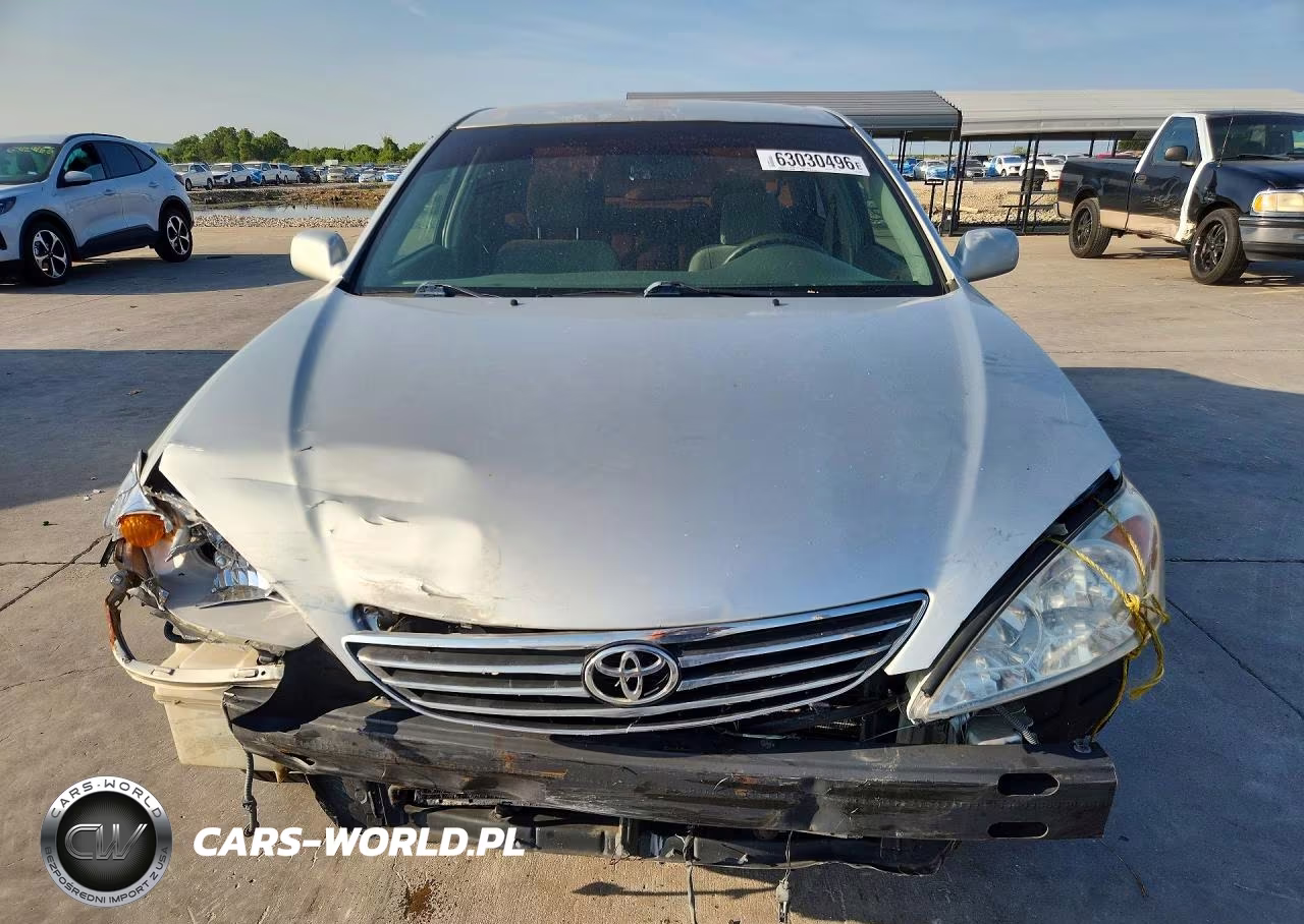 2004 Toyota Camry Le VIN:4T1BE32K54U910649 - 5