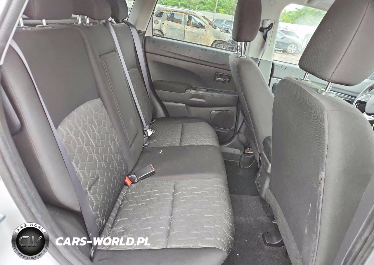 2024 Mitsubishi Outlander Sport S-Se VIN:JA4ARUAUXRU019643 - 11