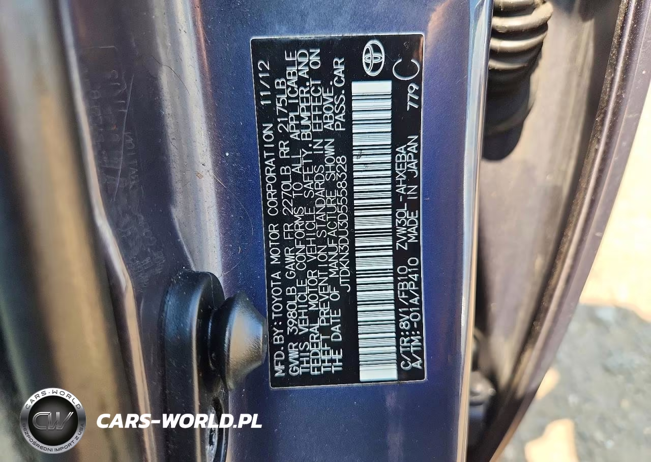 2013 Toyota Prius Two VIN:JTDKN3DU3D5558328 - 12