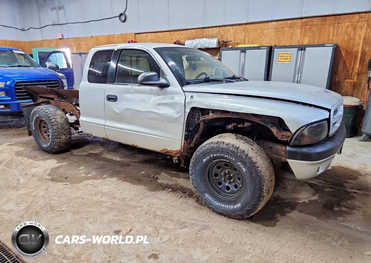 2002 Dodge Dakota Sport VIN:1B7GG32X82S697320 - 4