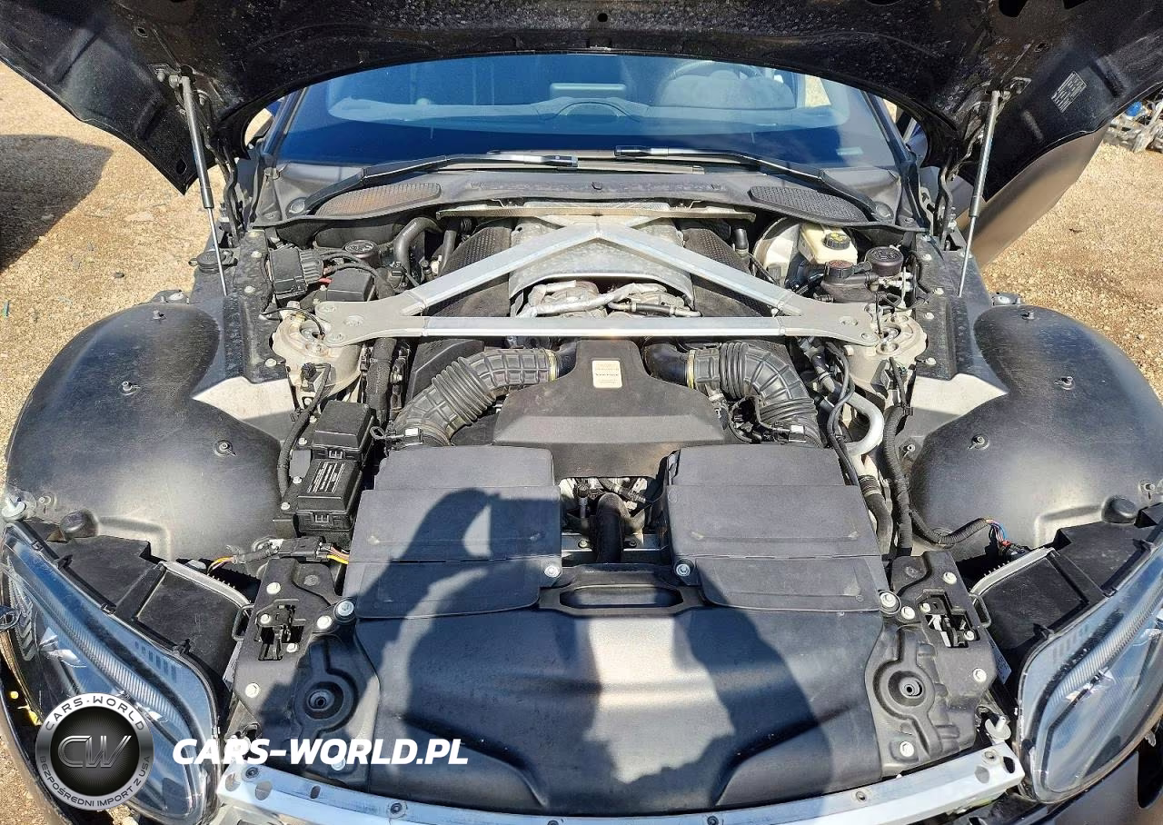 2020 Aston Martin Vantage VIN:SCFSMGAW1LGN03428 - 11
