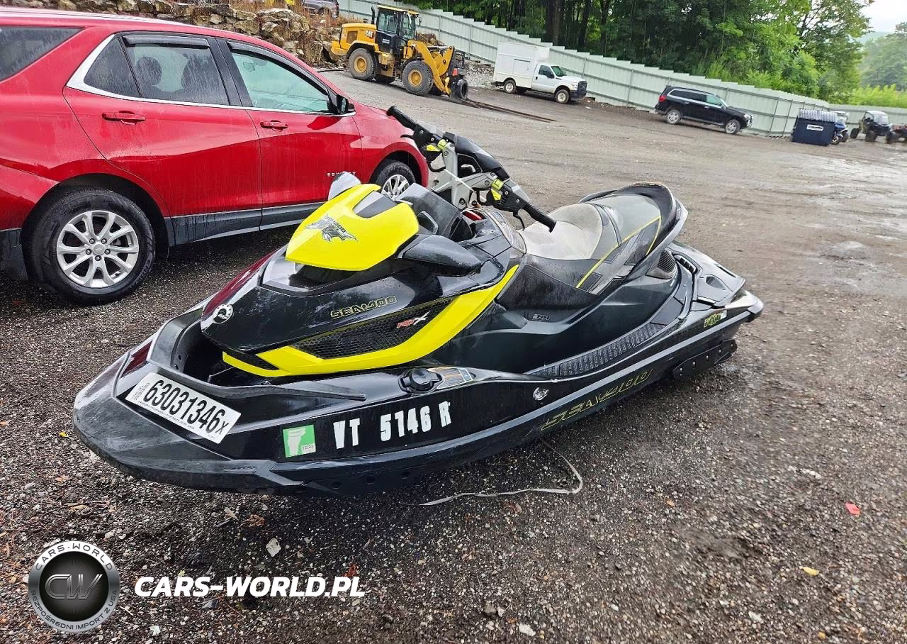 2013 Sea-Doo Jet Ski VIN:YDV02960C313 - 2