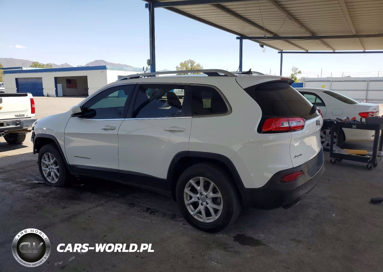 2016 JEEP CHEROKEE LATITUDE VIN:1C4PJMCB1GW325800 - 2