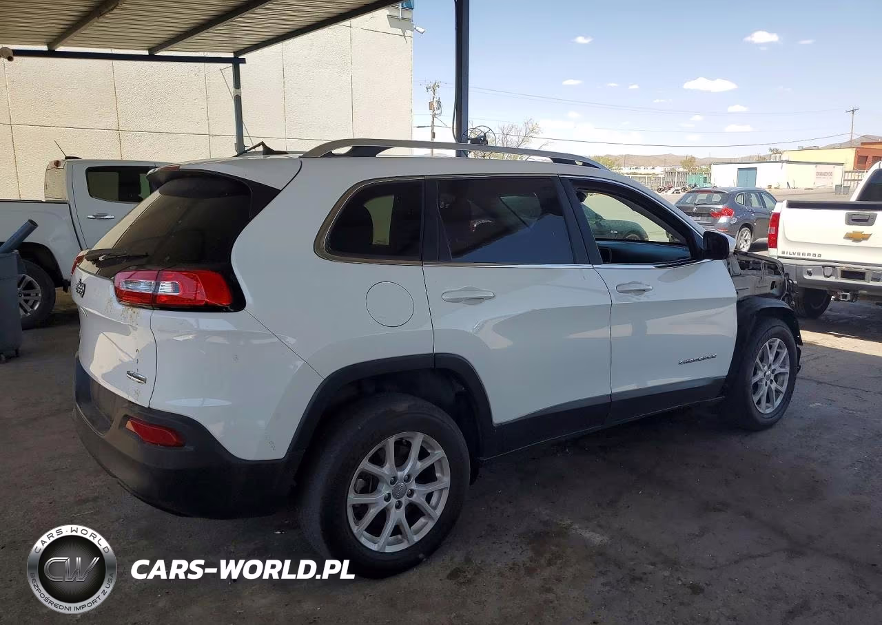 2016 JEEP CHEROKEE LATITUDE VIN:1C4PJMCB1GW325800 - 3