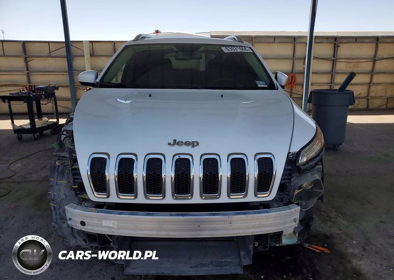 2016 JEEP CHEROKEE LATITUDE VIN:1C4PJMCB1GW325800 - 5