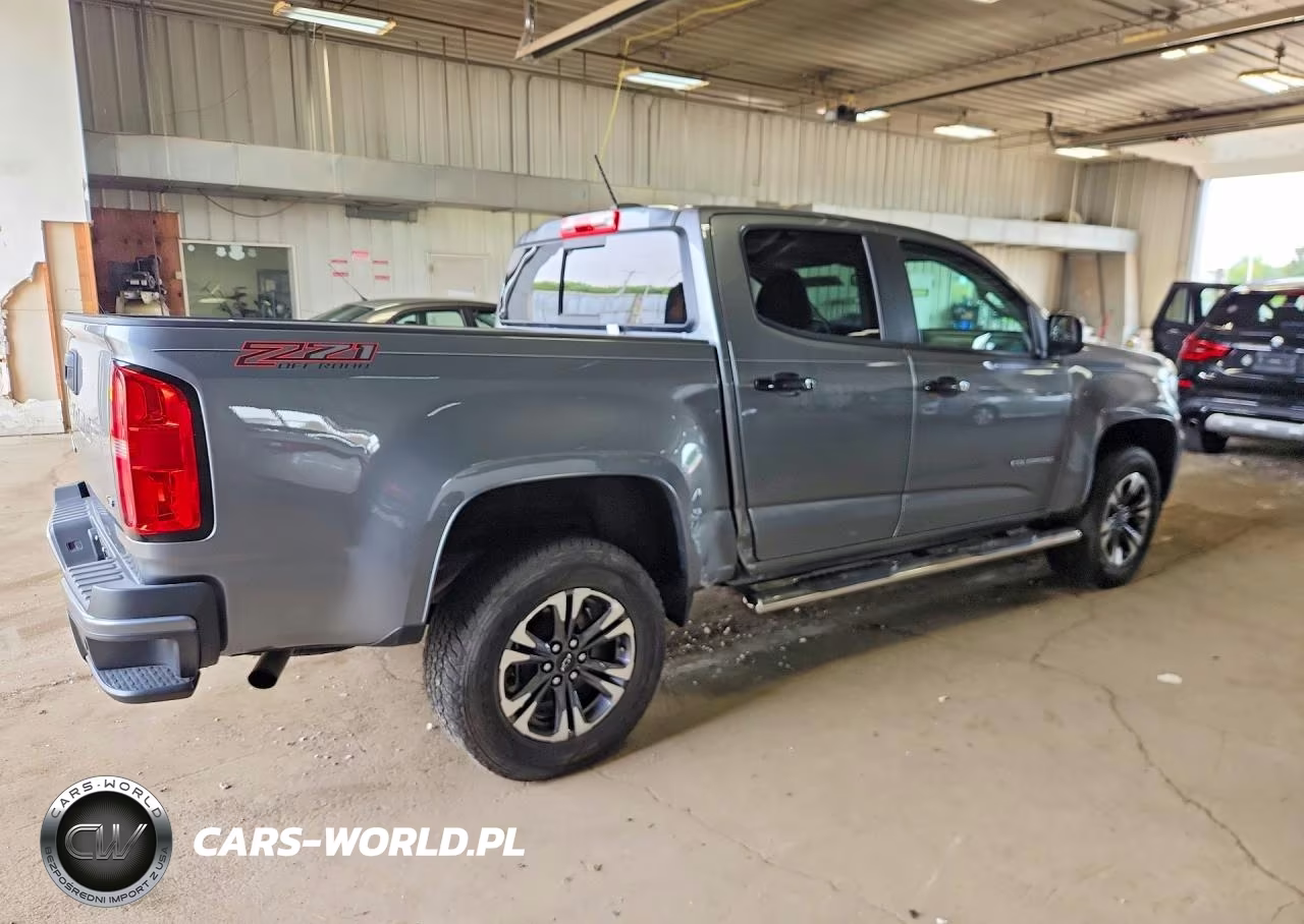 2021 Chevrolet Colorado Z71 VIN:1GCGTDEN6M1102615 - 3