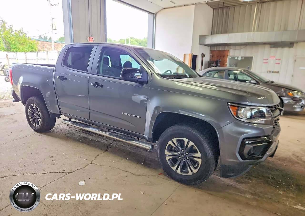 2021 Chevrolet Colorado Z71 VIN:1GCGTDEN6M1102615 - 4