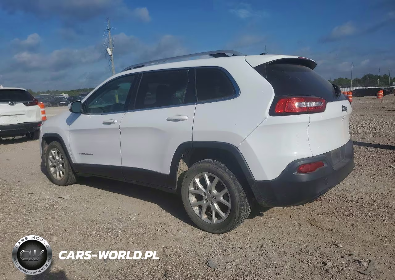 2018 Jeep Cherokee Latitude VIN:1C4PJLCB9JD539141 - 2