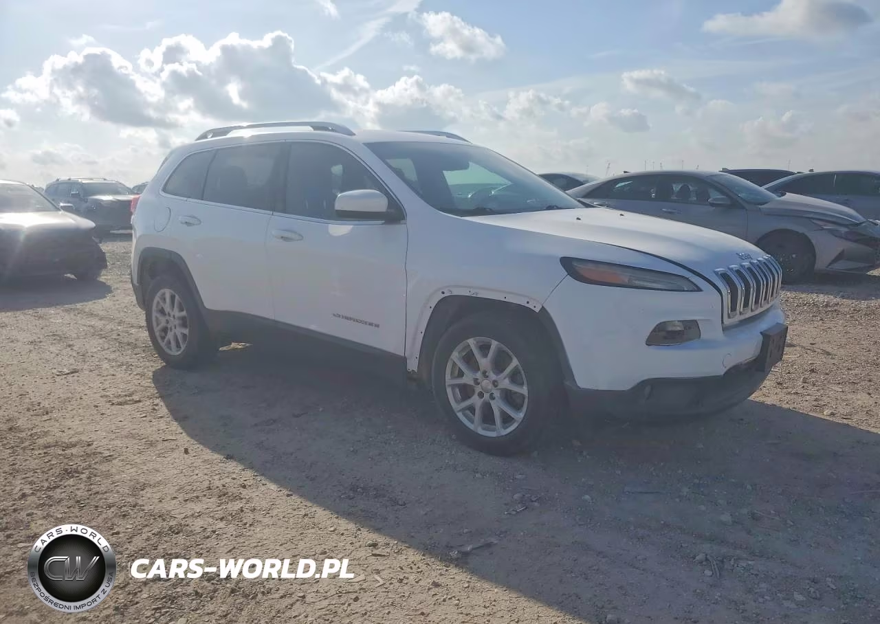2018 Jeep Cherokee Latitude VIN:1C4PJLCB9JD539141 - 4