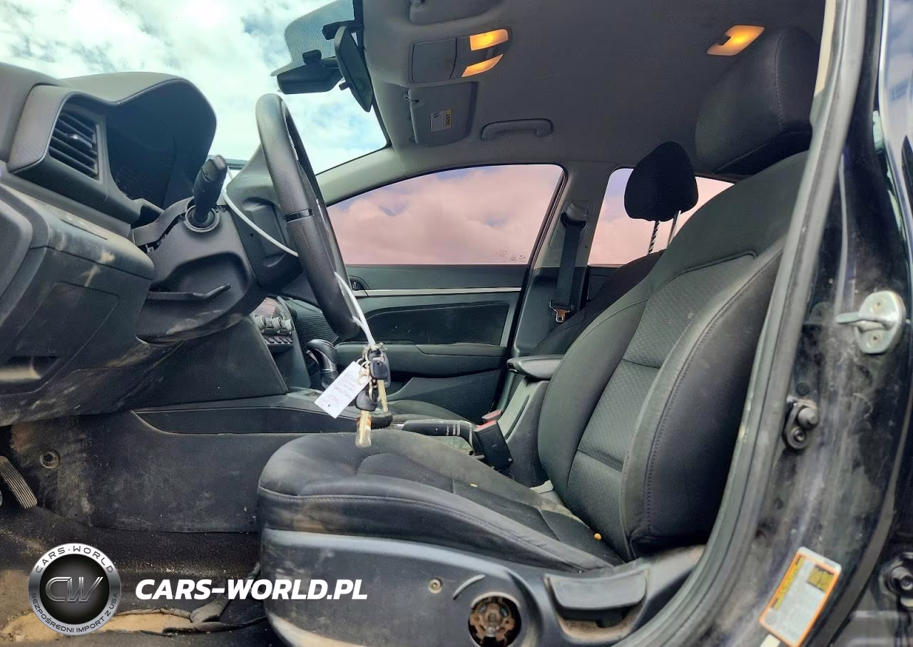 2020 Hyundai Elantra Sel VIN:5NPD84LF8LH541869 - 7