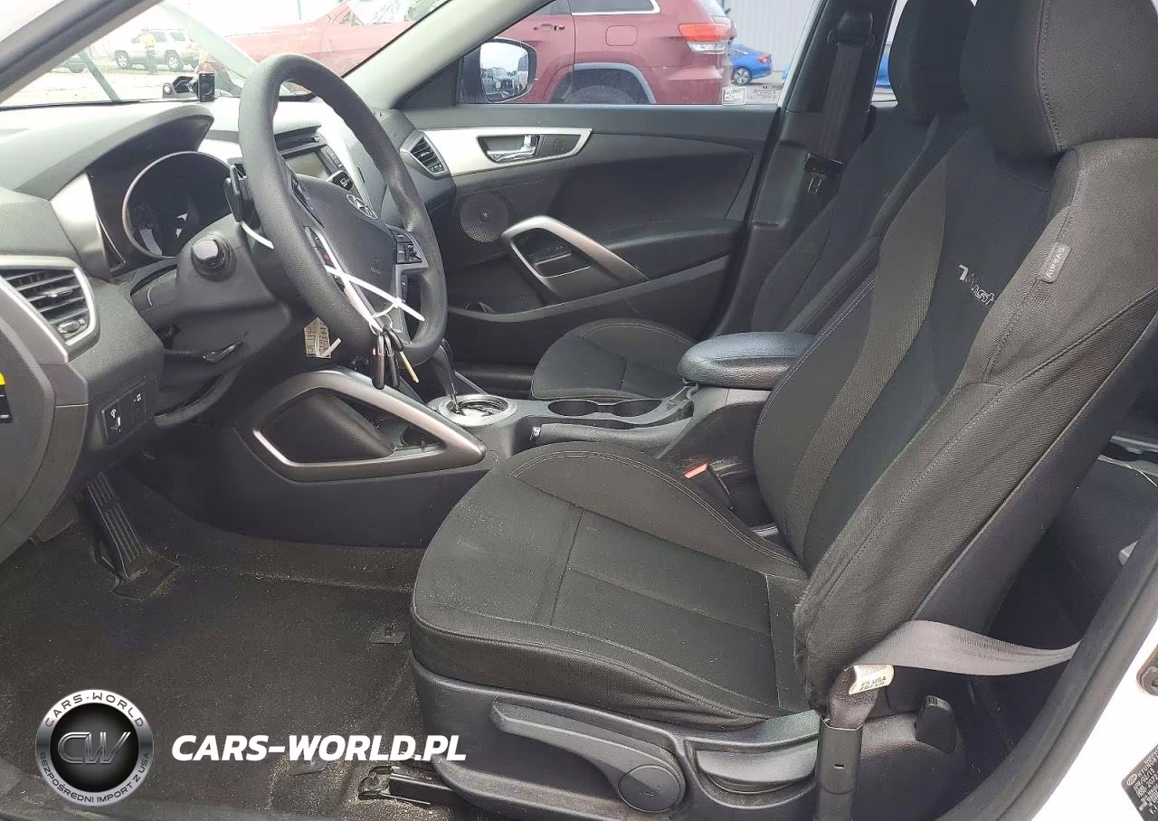 2016 Hyundai Veloster Base VIN:KMHTC6AD6GU256408 - 7