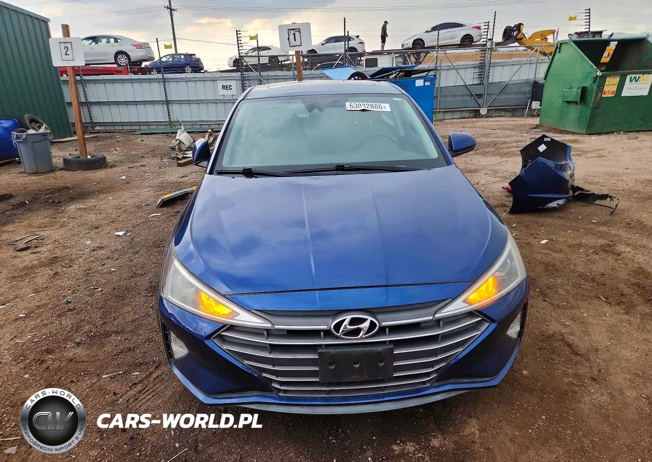 2019 Hyundai Elantra Value Edition VIN:5NPD84LF6KH472131 - 5